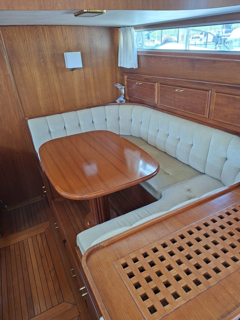 Super van Craft 1670 dinette 1