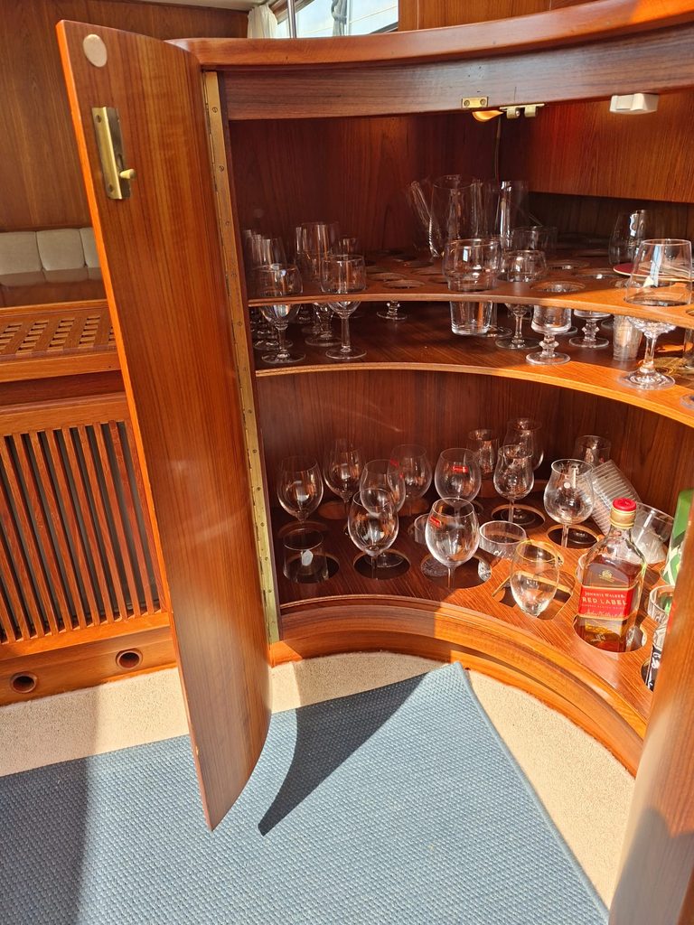 Super van Craft 1670 glazenkast halfrond